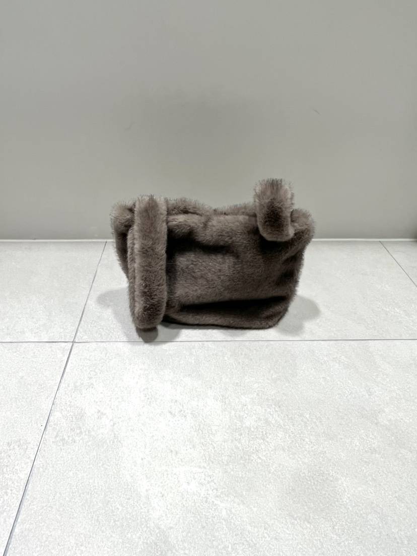 CESTLAVIE韓國代購㊣女裝新品時尚推薦人氣25秋冬手提包皮草CESTLAVIE手提包