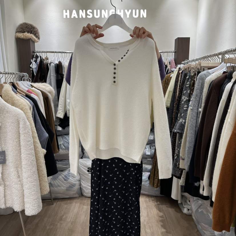 HANSUNGHYUN東大門㊣實拍女裝新品職業25秋冬針織衫V領羊毛紐扣HANSUNGHYUN針織衫