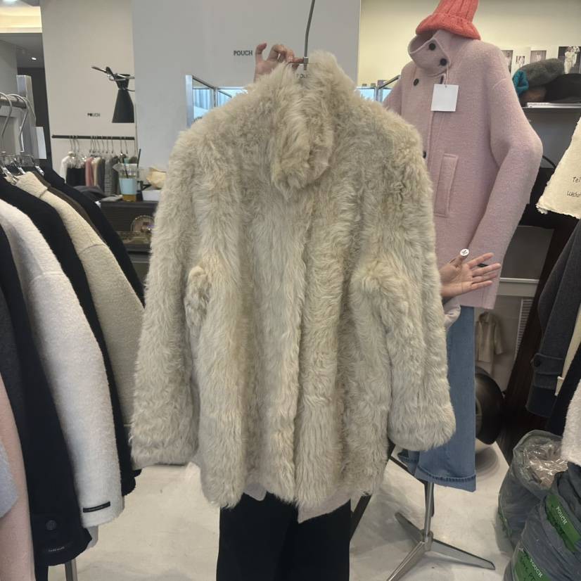 POUCH韓國直郵㊣女裝新款休閑時尚人氣25秋冬熱賣短款大衣羊皮POUCH短款大衣