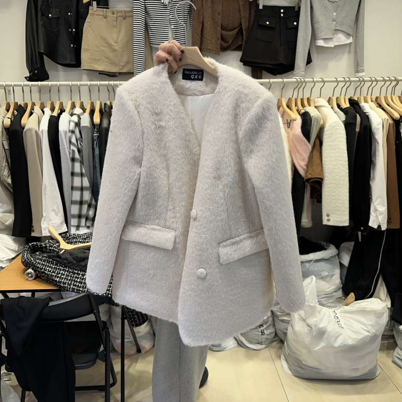 Q C東大門㊣實拍女裝新品25秋冬熱賣職業推薦人氣短款大衣Republlc of qc短款大衣