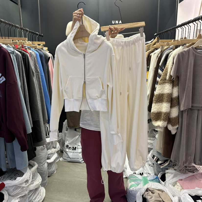 UNA/THE MAY韓國直郵㊣女士新款推薦套裝天鵝絨兩件套套裝貂皮連帽THEMAY/UNA套裝