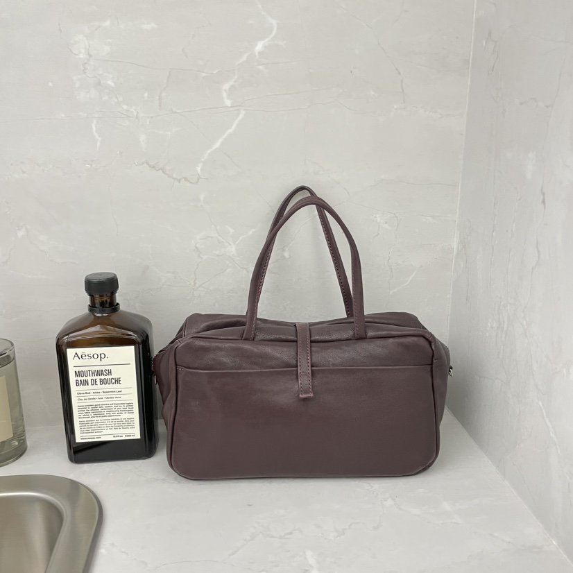 J PLACE東大門㊣實拍女士新品休閑推薦熱賣人氣手拿包腋下包J PLACE手拿包/腋下包