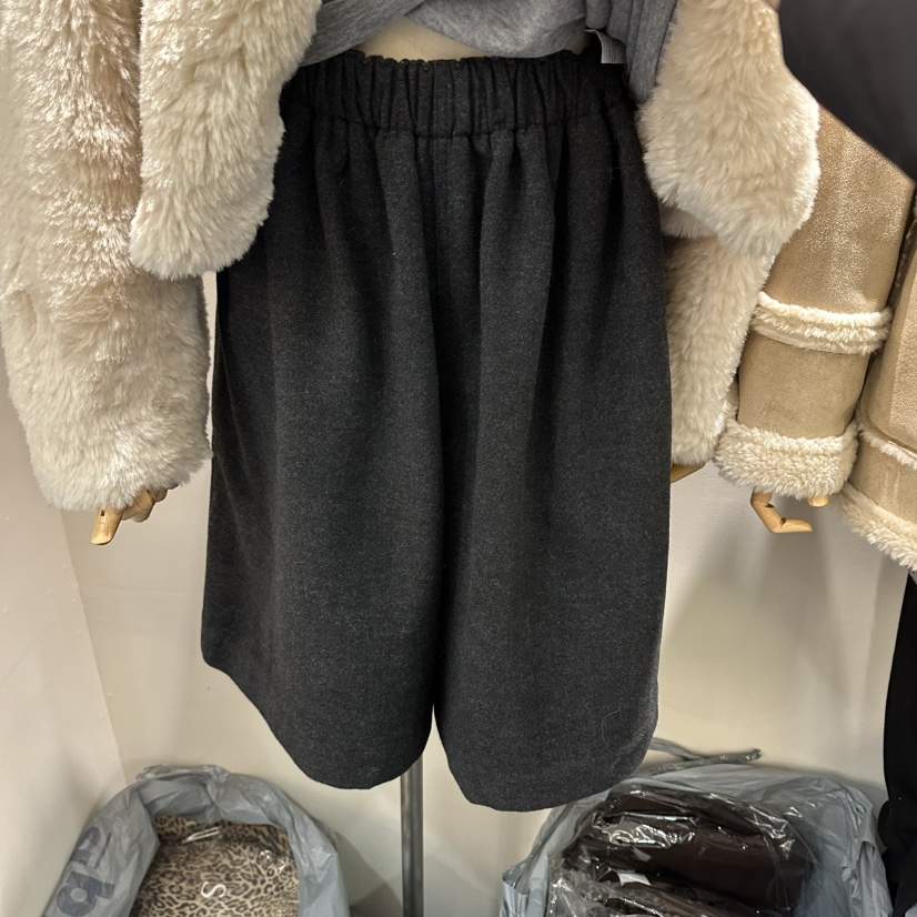 SOF東大門㊣實拍女士新款人氣職業熱賣25秋冬推薦休閑短褲羊毛SOF短褲