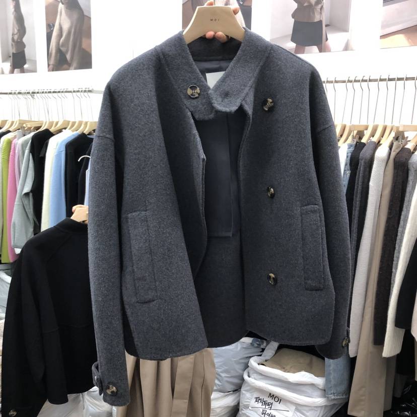MOI-A韓國代購㊣女裝新款休閑時尚熱賣職業人氣短款大衣高領MOI-A短款大衣