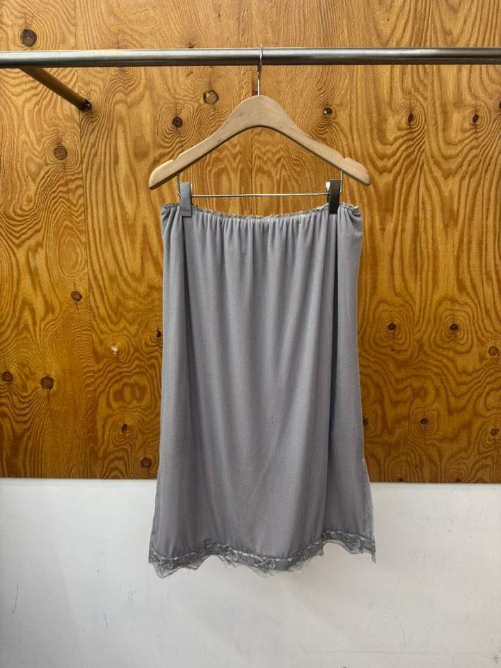 PROJECTVIEW東大門㊣直郵女士新品推薦熱賣職業長裙天鵝絨蕾絲PROJECTVIEW長裙