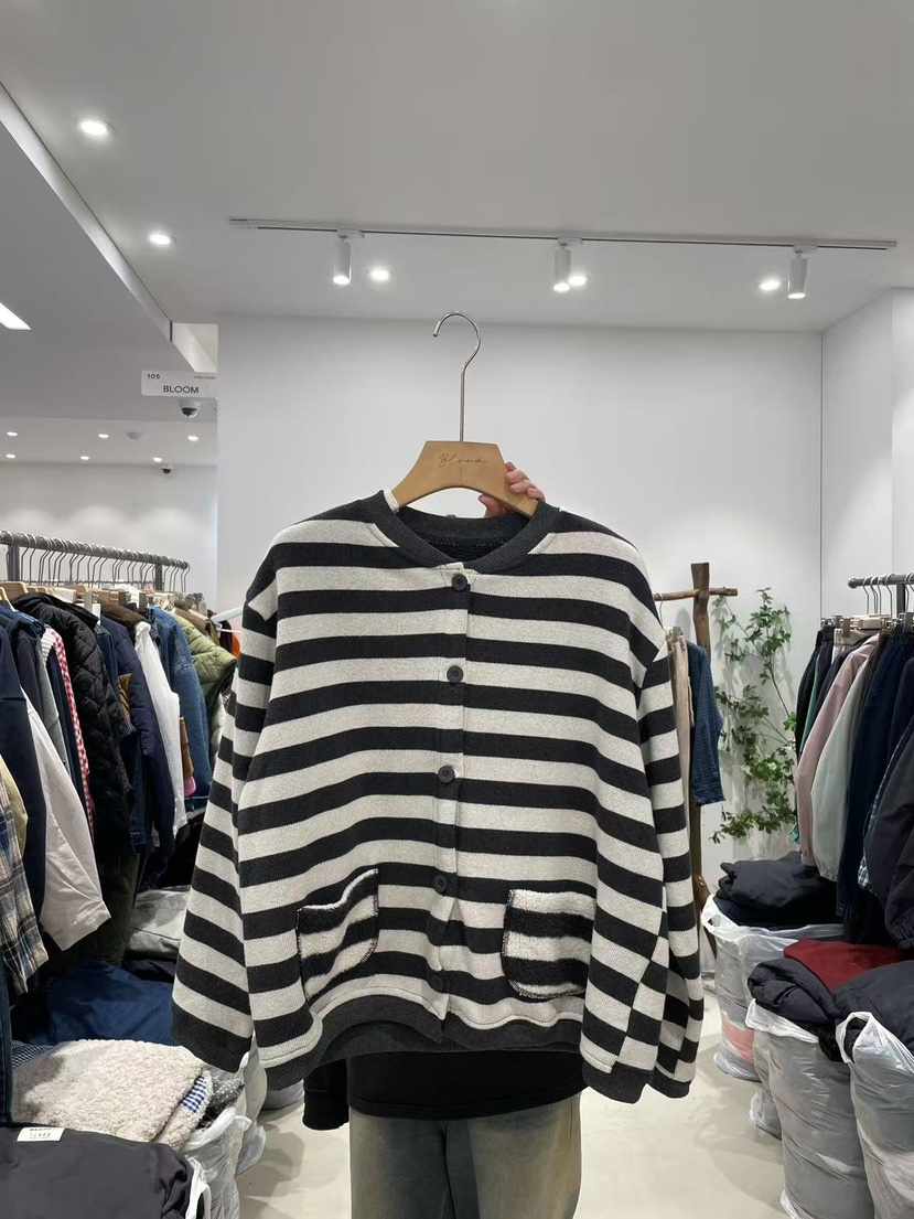 BLOOM韓國代購㊣女裝新款休閑推薦時尚熱賣人氣職業衛衣開衫BLOOM-S衛衣