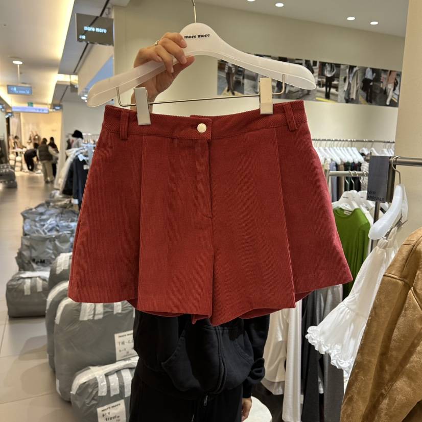 MOREMORE東大門㊣直郵女裝新品熱賣25秋冬人氣時尚休閑短褲more more短褲