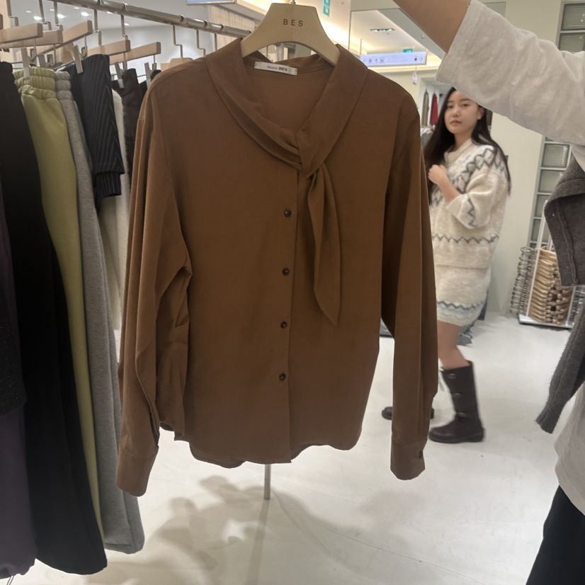 BES東大門㊣實拍女裝新品推薦人氣時尚熱賣職業襯衫蕾絲衫圍巾BES SEOUL襯衫/蕾絲衫