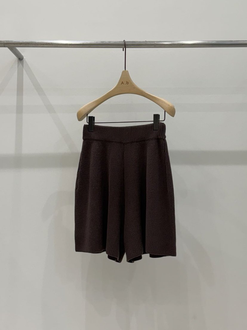 AUTUMN BEIGE-Q東大門㊣代購女士新品推薦熱賣休閑25秋冬短褲A.b/AUTUMN BEIGE短褲