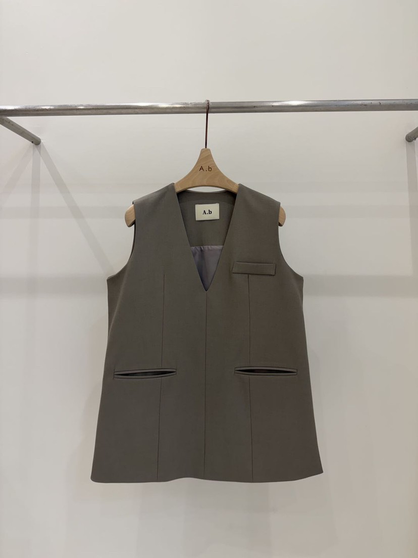 AUTUMN BEIGE-Q東大門㊣直郵女裝新款25秋冬推薦連衣裙V領A.b/AUTUMN BEIGE連衣裙