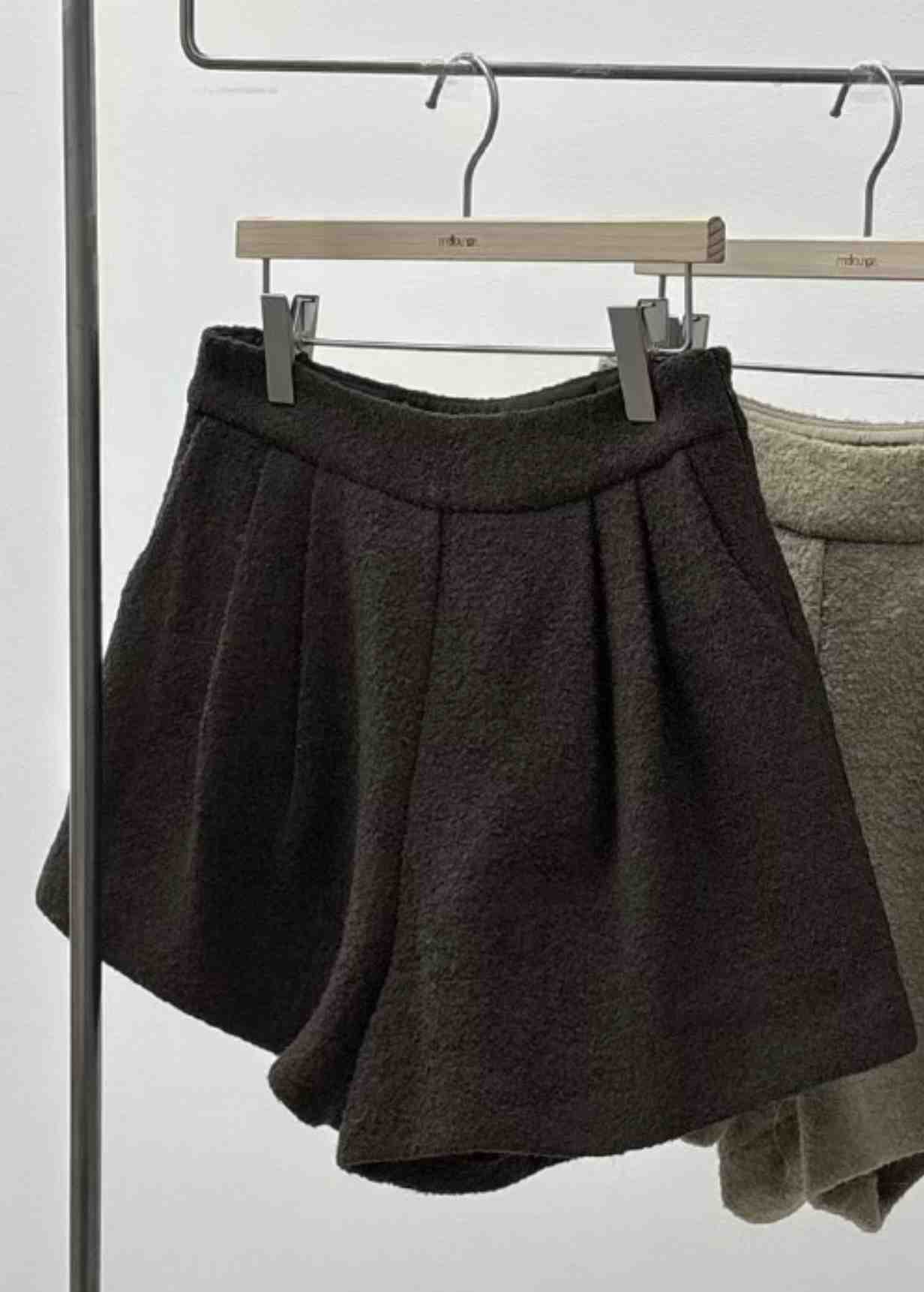 MELLOUNGE-멜라운지-T東大門㊣代購女裝新款真品熱賣短褲MELLOUNGE-T短褲