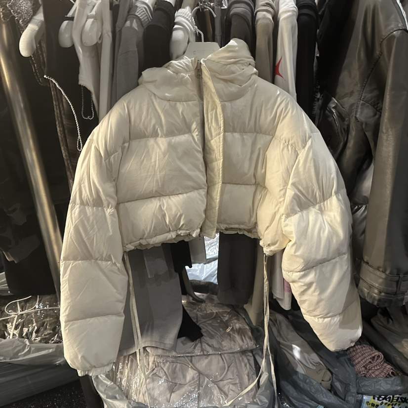 GATELESS東大門㊣實拍女士新款推薦人氣真品短款羽絨服鴨絨GATELESS短款羽絨服