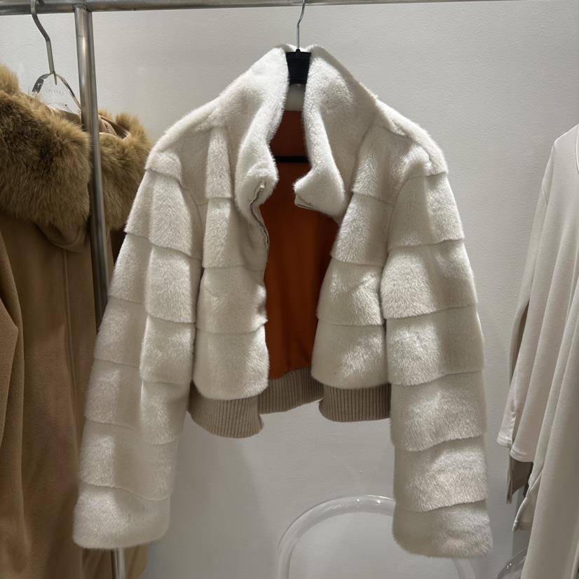 LAFFINE-P韓國直郵㊣女裝新品休閑熱賣真品推薦時尚短款大衣LAFFINE-P短款大衣