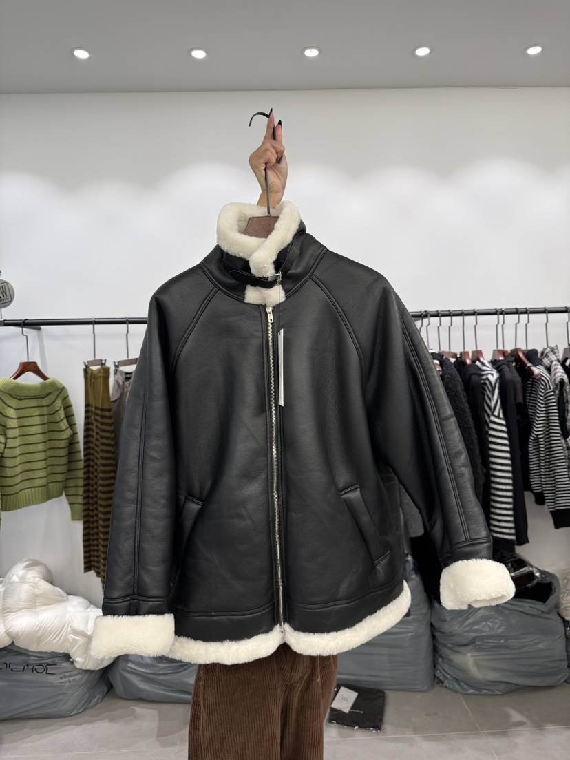 WATERMELON東大門㊣直郵女士新款25秋冬人氣真品時尚推薦夾克WATER MELON夾克