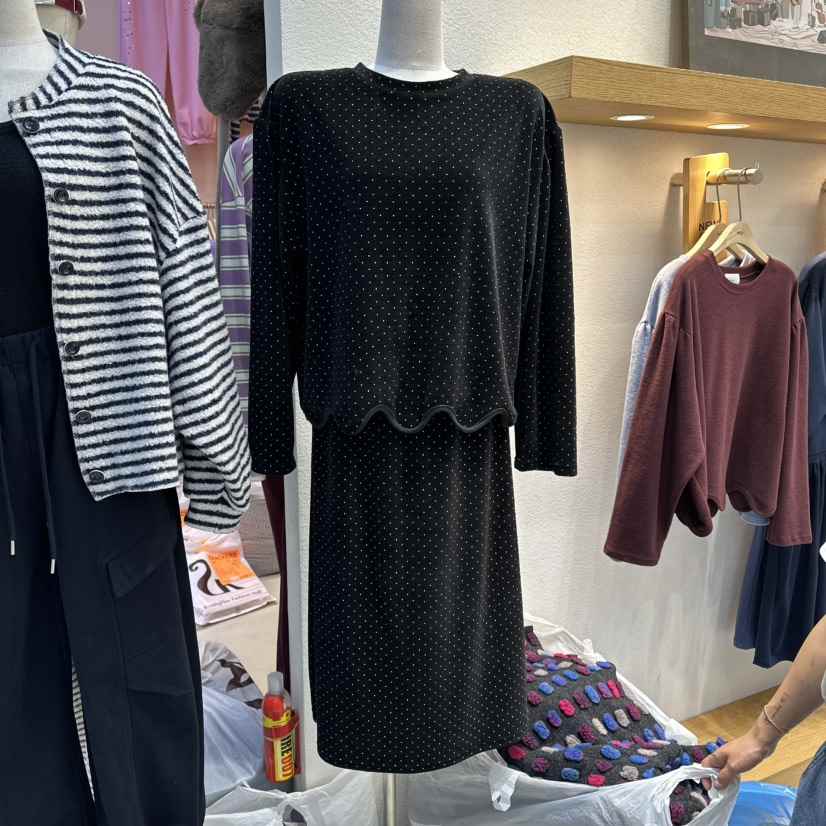 NEAR韓國代購㊣女裝新款真品熱賣時尚25秋冬職業套裝兩件套NEAR套裝