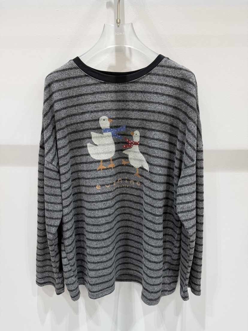 LOOKK韓國直郵㊣女裝新款職業人氣推薦休閑熱賣時尚長袖T恤鴨LOOKK長袖T恤