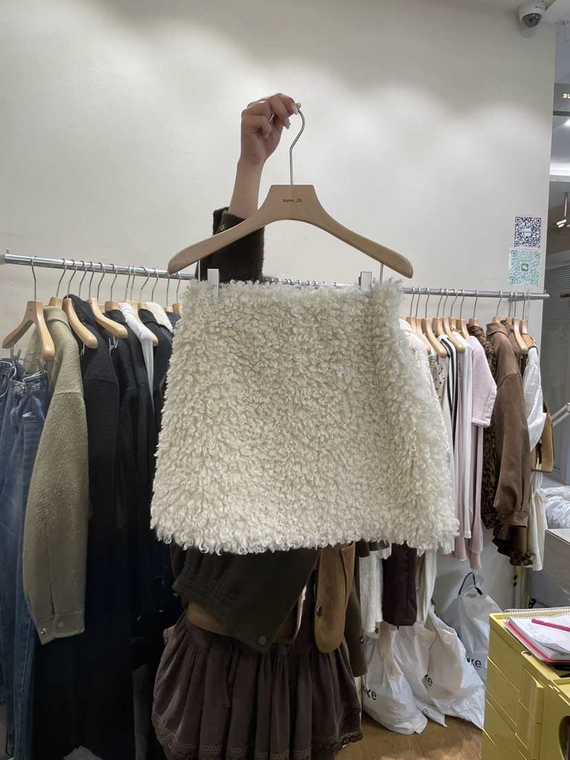 AUVERFIT東大門㊣直郵女裝新款真品熱賣人氣時尚休閑職業短裙AUVERFIT短裙