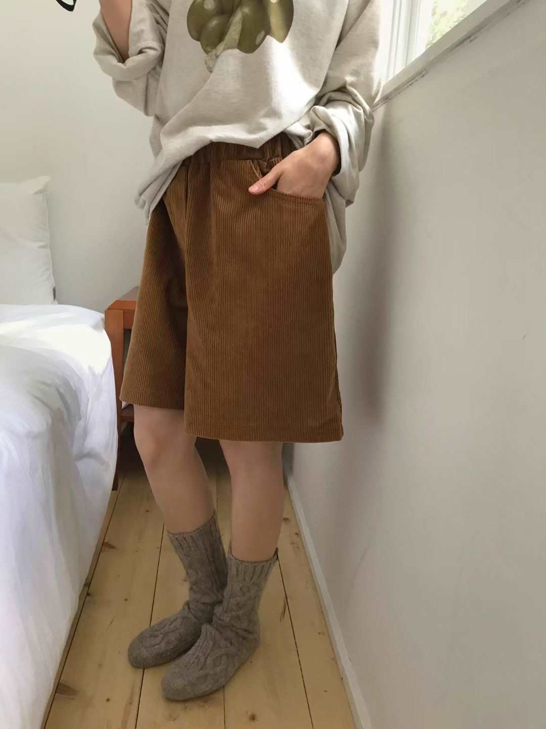 CALLMYNAME東大門㊣直郵女士新款休閑時尚推薦人氣短褲燈芯絨Call my name短褲