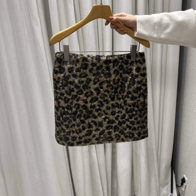 TREND SELLER/G韓國代購㊣女裝新品推薦職業25秋冬熱賣短裙G/TREND SELLER短裙