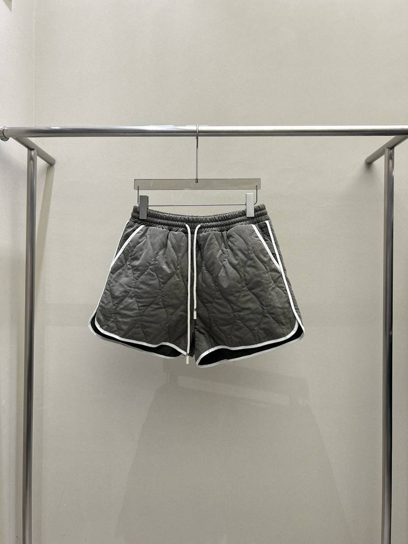 LATTE-P韓國代購㊣女士新款25秋冬推薦時尚人氣熱賣短褲絎縫LATTE-P短褲