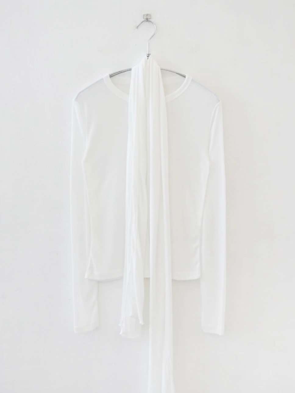 THENEEDS東大門㊣直郵女裝新款職業休閑25秋冬推薦長袖T恤圍巾THENEEDS長袖T恤