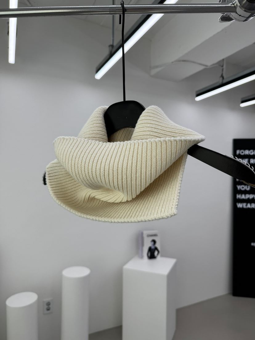 RED-A東大門㊣直郵女裝新款推薦休閑25秋冬職業人氣圍巾披肩RED-A圍巾/披肩