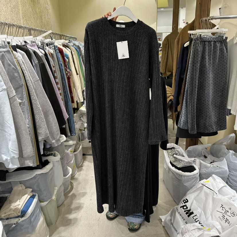 REFLAT韓國直郵㊣女士新品人氣推薦熱賣真品連衣裙羊毛長款REFLAT連衣裙