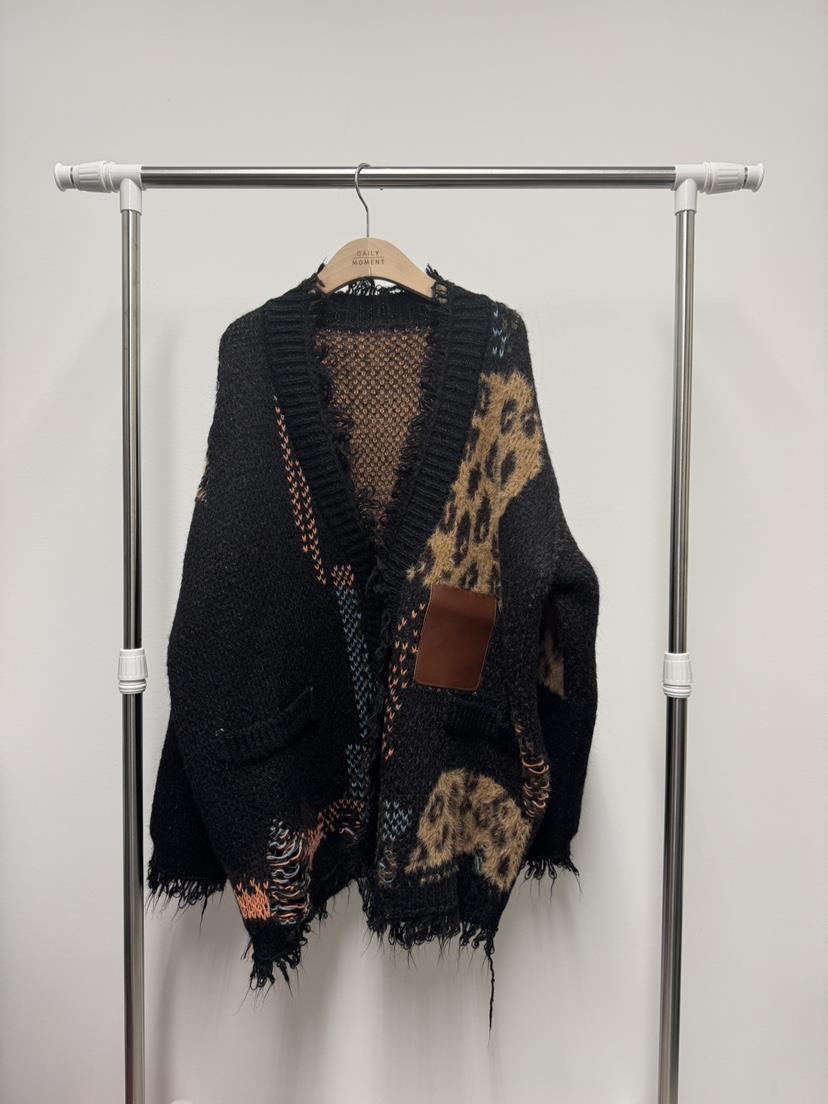 DAILY MOMENT東大門㊣直郵女裝新品人氣時尚熱賣毛衣豹紋開衫DAILY MOMENT毛衣