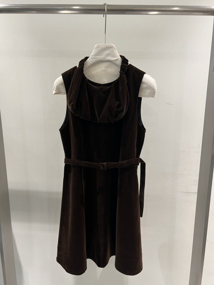 MENTOR東大門㊣代購女裝新品人氣推薦真品連衣裙天鵝絨含包MENTOR連衣裙