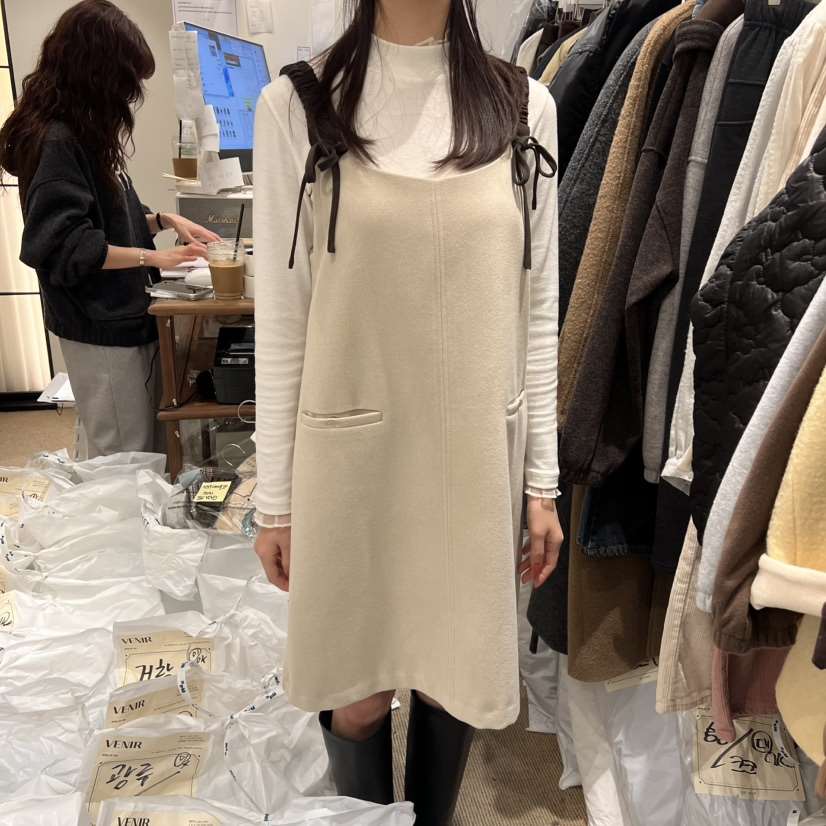 VENIR-a韓國代購㊣女裝新品人氣真品時尚25秋冬連衣裙不含內搭VENIR-a連衣裙