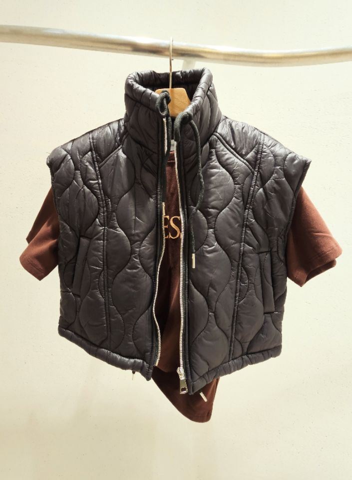 BOBBIE DOLL東大門㊣代購女裝新款真品人氣推薦職業25秋冬馬甲BOBBIE DOLL馬甲