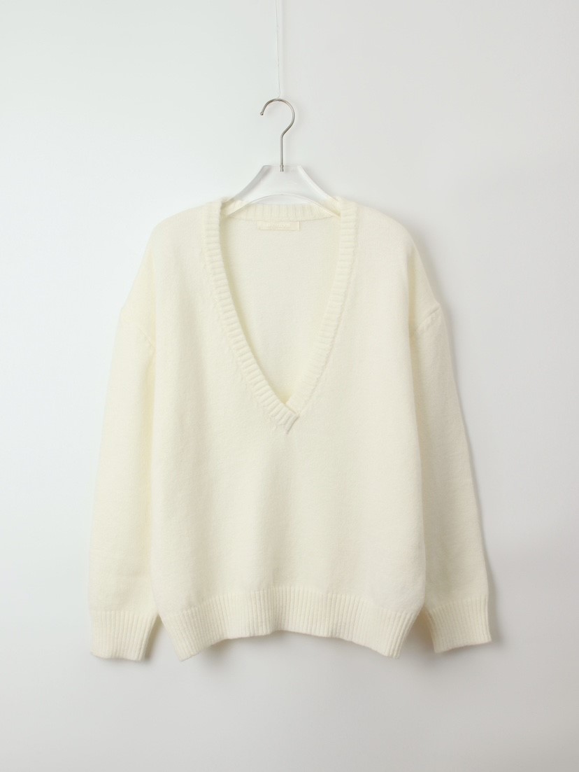 CCW東大門㊣實拍女士新款時尚職業熱賣真品人氣休閑25秋冬針織衫CCW--NYUNYU針織衫