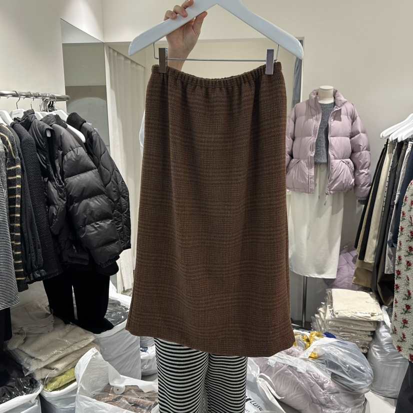 LORING RE I東大門㊣直郵女士新款熱賣真品職業人氣推薦長裙LORING RE-I/BARE長裙