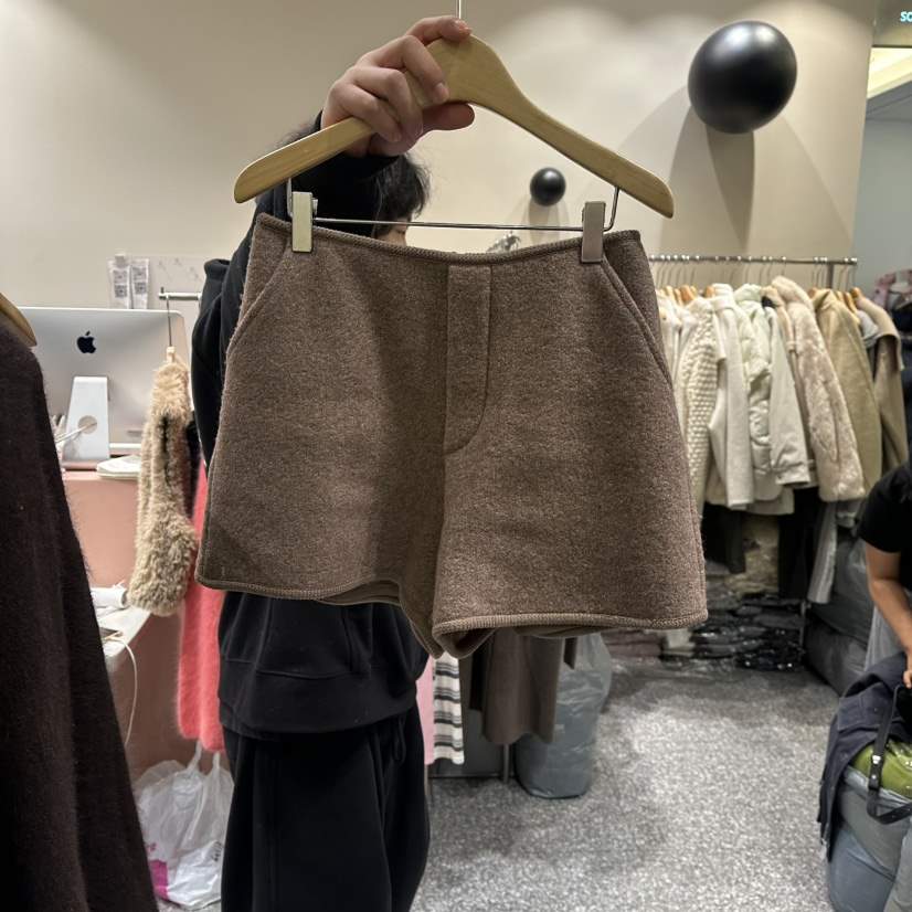 SOF韓國代購㊣女士新品人氣職業25秋冬時尚推薦短褲羊毛拉鏈SOF短褲