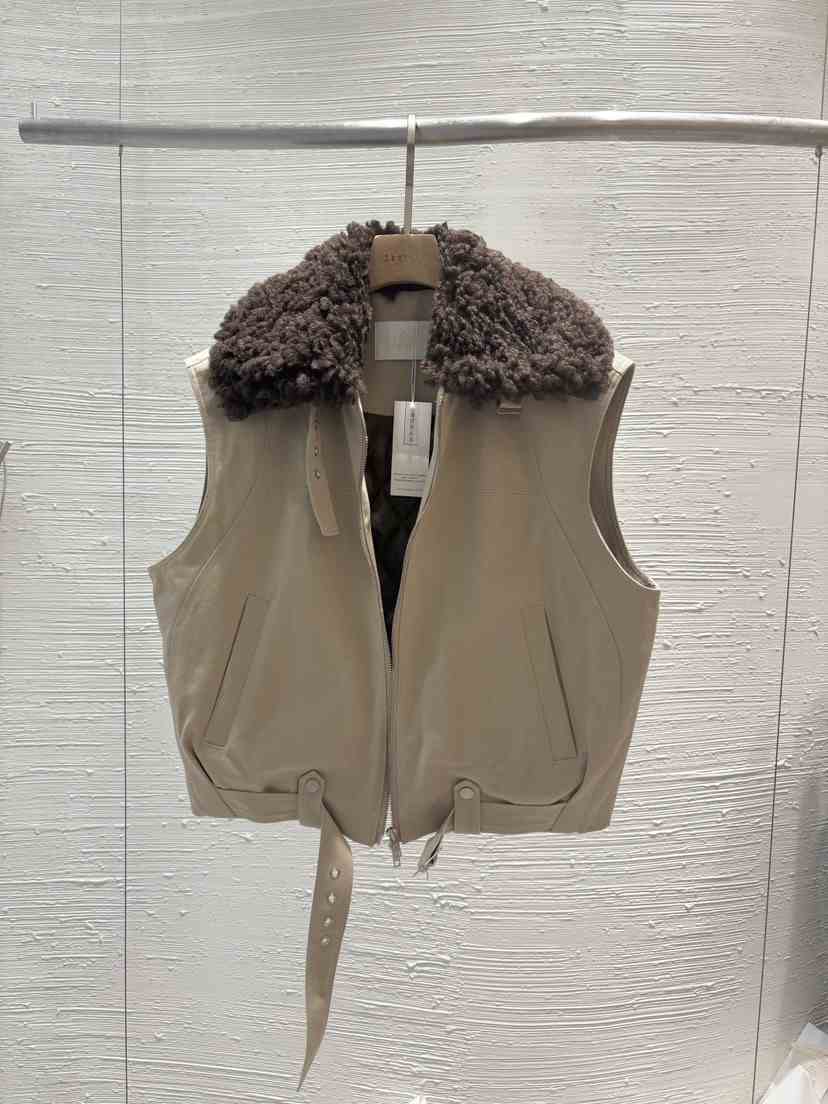 2BOTTLE東大門㊣直郵女士新品推薦休閑時尚熱賣人氣25秋冬馬甲2BOTTLE馬甲