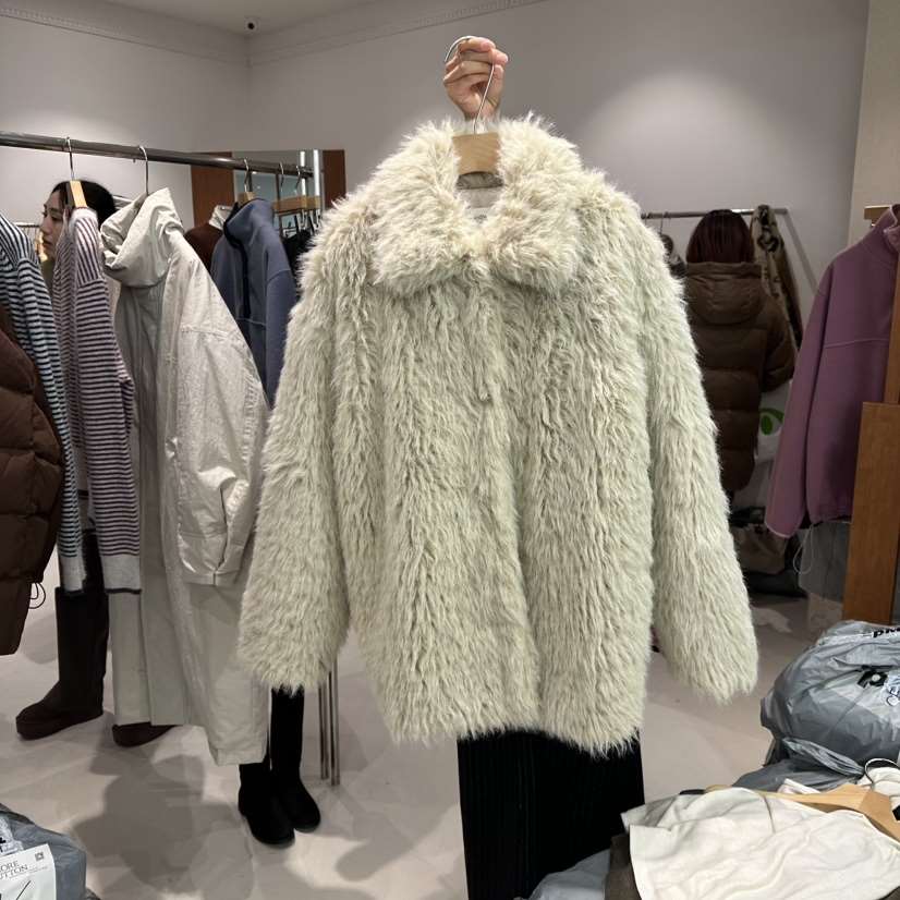 ANDMORE BUTTON韓國直郵㊣女裝新品真品熱賣人氣職業短款大衣ANDMORE BUTTON短款大衣