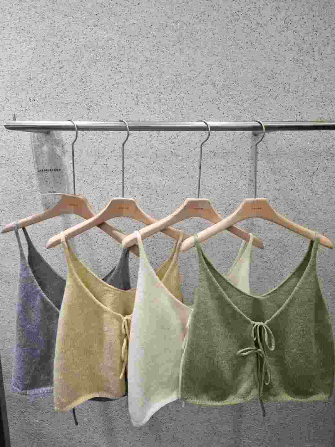 EROOM韓國代購㊣女士新款職業推薦時尚休閑吊帶背心不含內搭EROOM吊帶/背心