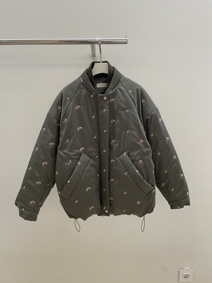 PEBBLE東大門㊣實拍女裝新品熱賣真品25秋冬短款棉服口袋絎縫PEBBLE/LAYER短款棉服