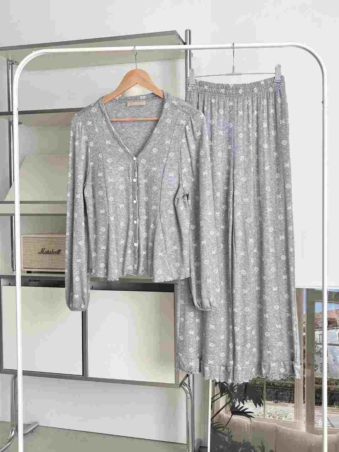 VICTORIA-P東大門㊣直郵女士新品熱賣人氣推薦25秋冬休閑睡衣VICTORIA睡衣