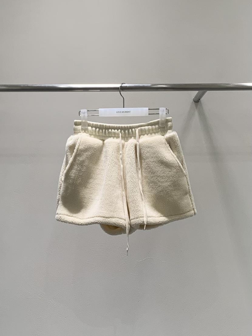 LOVE MOMENT韓國直郵㊣女士新款推薦職業休閑25秋冬短褲羊毛LOVE MOMENT短褲