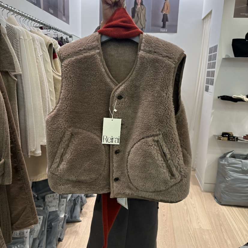 REIRAI東大門㊣實拍女士新款人氣時尚熱賣馬甲里外穿毛皮雙面Reirai馬甲