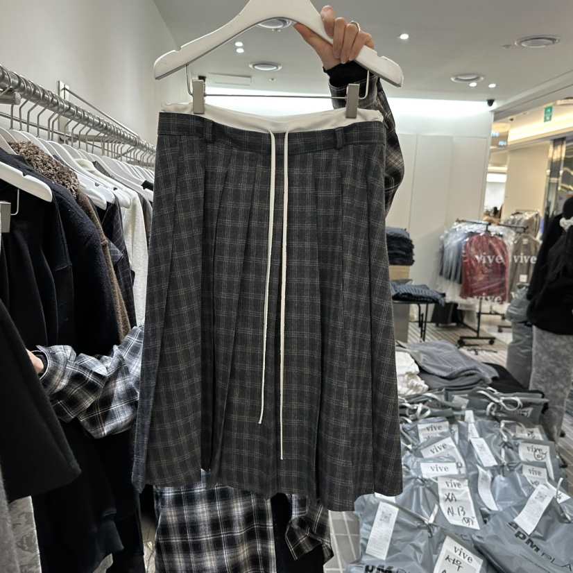 VIVE東大門㊣實拍女士新款25秋冬推薦熱賣人氣半身裙中短裙VIVE半身裙/中短裙