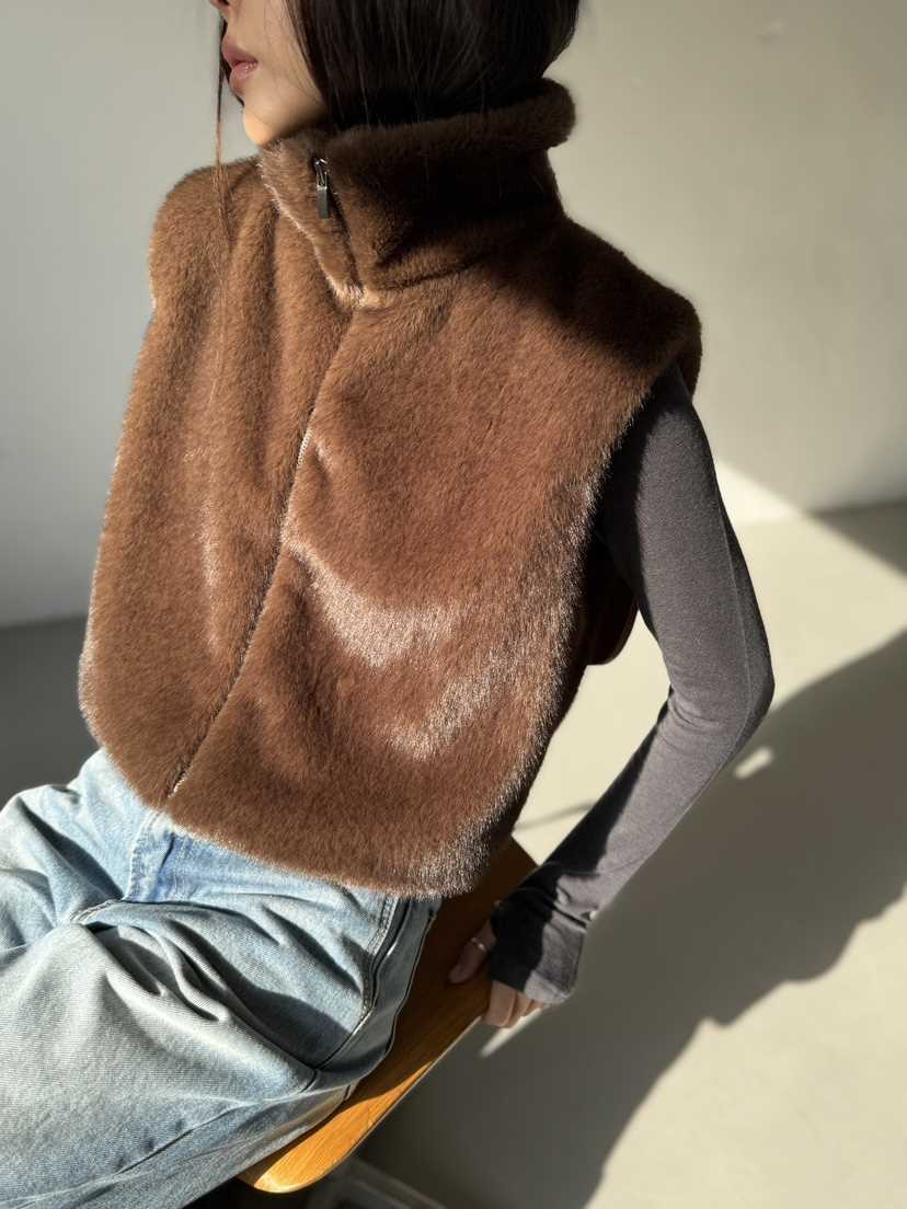 LIMLIMLIM東大門㊣實拍女裝新款推薦時尚熱賣人氣職業馬甲貂皮LIM LIM LIM馬甲