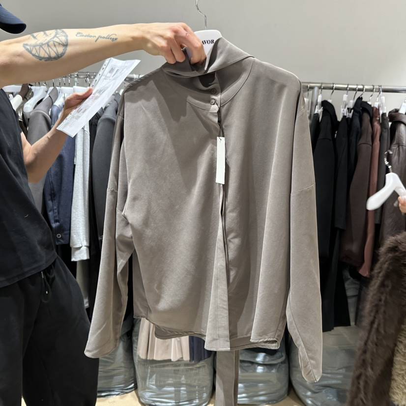 FAVOR-P韓國代購㊣女裝新品熱賣人氣25秋冬真品襯衫蕾絲衫FAVOR-P襯衫/蕾絲衫