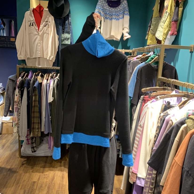 MERCI LINDA東大門㊣實拍女裝新品真品熱賣長袖T恤假兩件羊毛MERCI LINDA長袖T恤