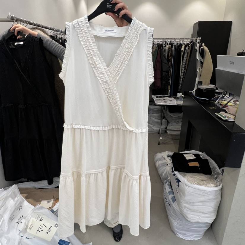 THE SECOND GROW東大門㊣直郵女裝新品人氣休閑連衣裙荷葉邊THE SECOND GROW連衣裙