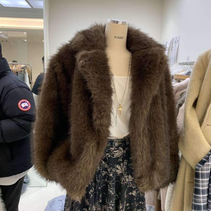 FLAUNT東大門㊣代購女士新品職業推薦人氣熱賣短款大衣狐貍FLAUNT短款大衣