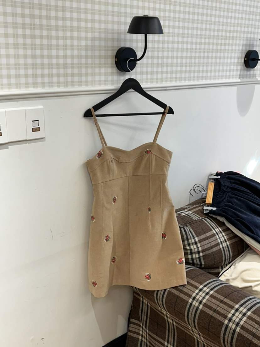 LOVE PULL韓國代購㊣女裝新品時尚人氣25秋冬休閑推薦連衣裙LOVE PULL連衣裙