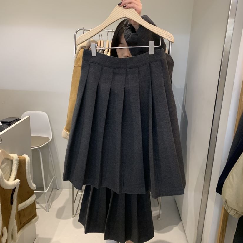 OUTRENE東大門㊣實拍女裝新款時尚休閑25秋冬職業半身裙中短裙OUTRENE半身裙/中短裙