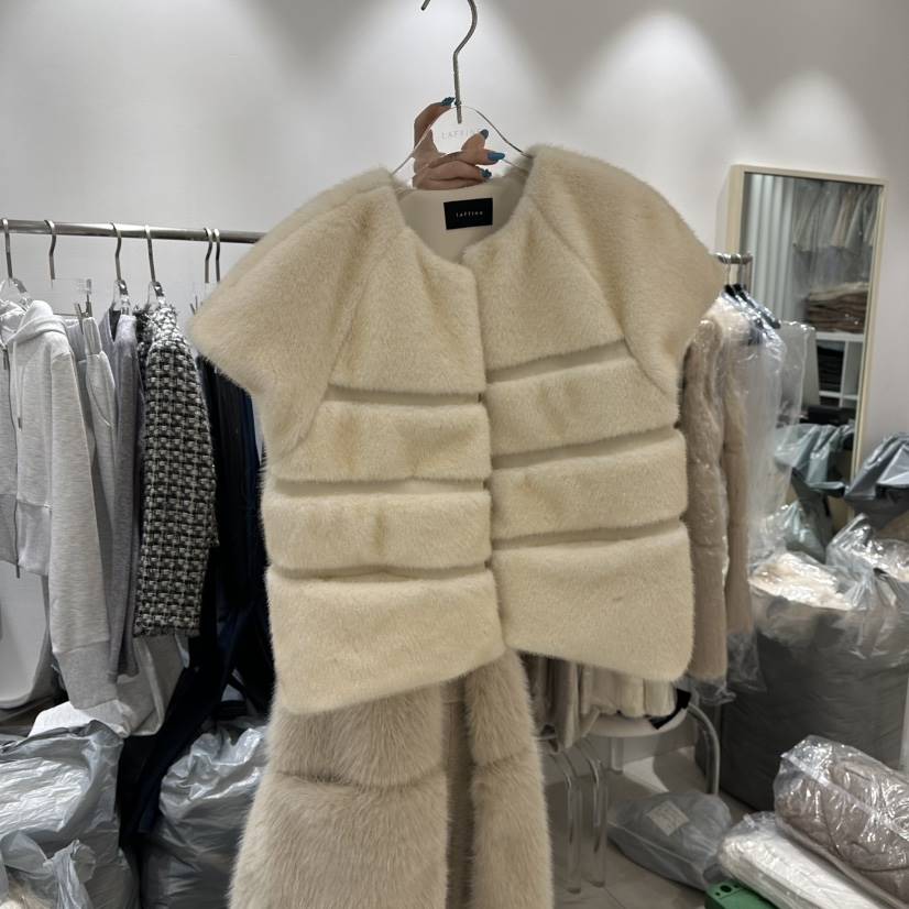 LAFFINE-P東大門㊣直郵女士新款人氣職業時尚休閑推薦馬甲LAFFINE-P馬甲